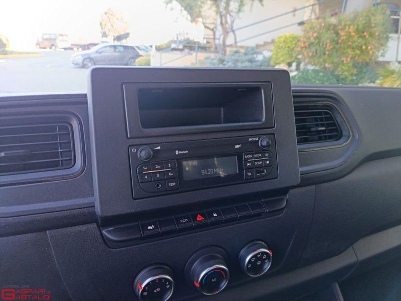 Renault Master Master T35 2.3 dCi 135 PL Cabinato Ice Cassone fisso