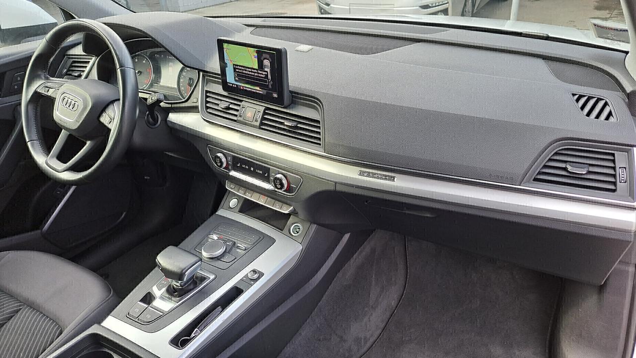 Audi Q5 TDI quattro 2.0 TDI S tronic 163cv