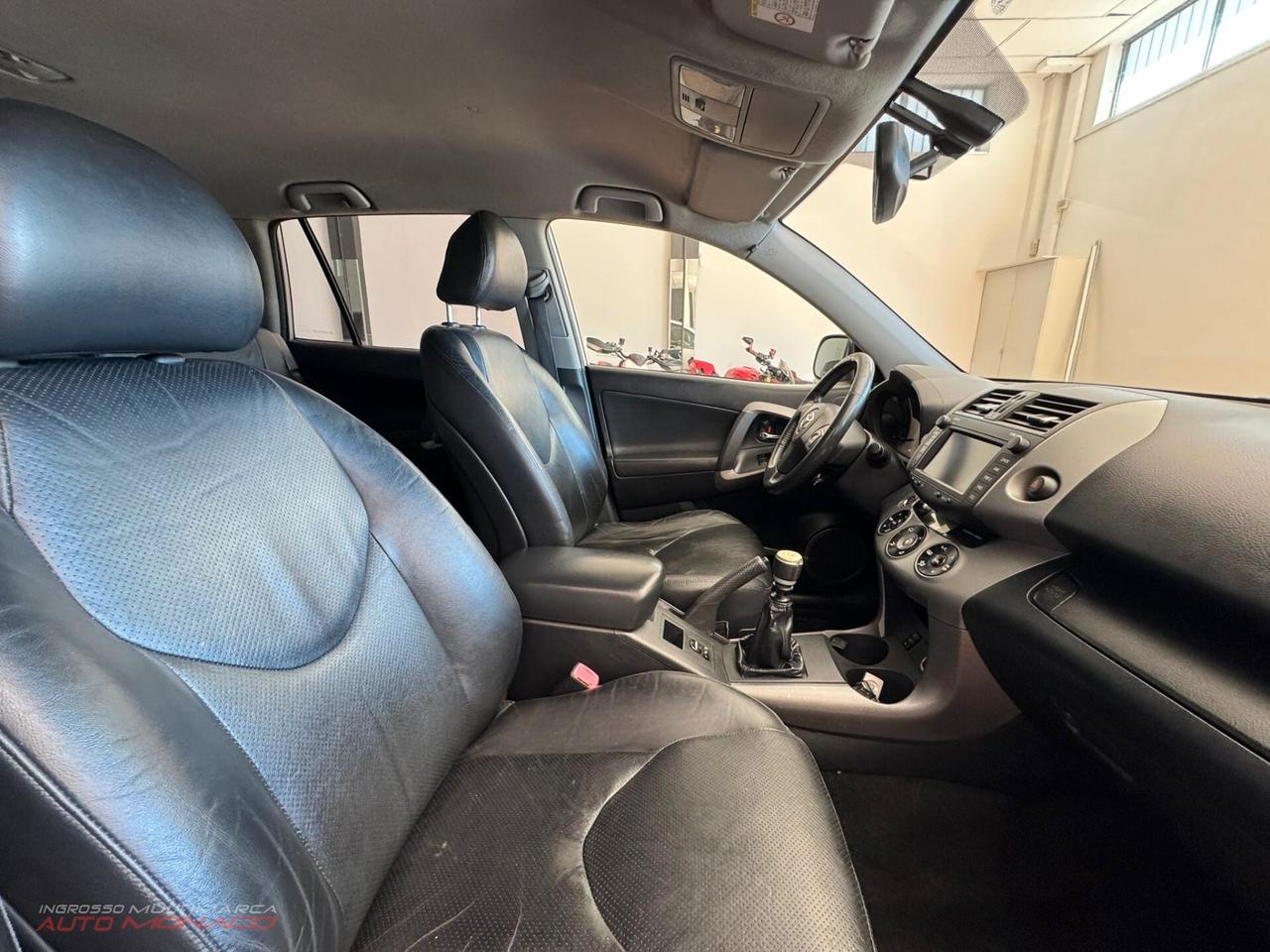 Toyota RAV4 2.2 D-4D 177CV 2008