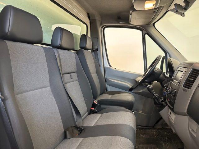 VOLKSWAGEN Crafter 35 2.0 TDI 140CV all. Frigo - Clima - Bluetooth