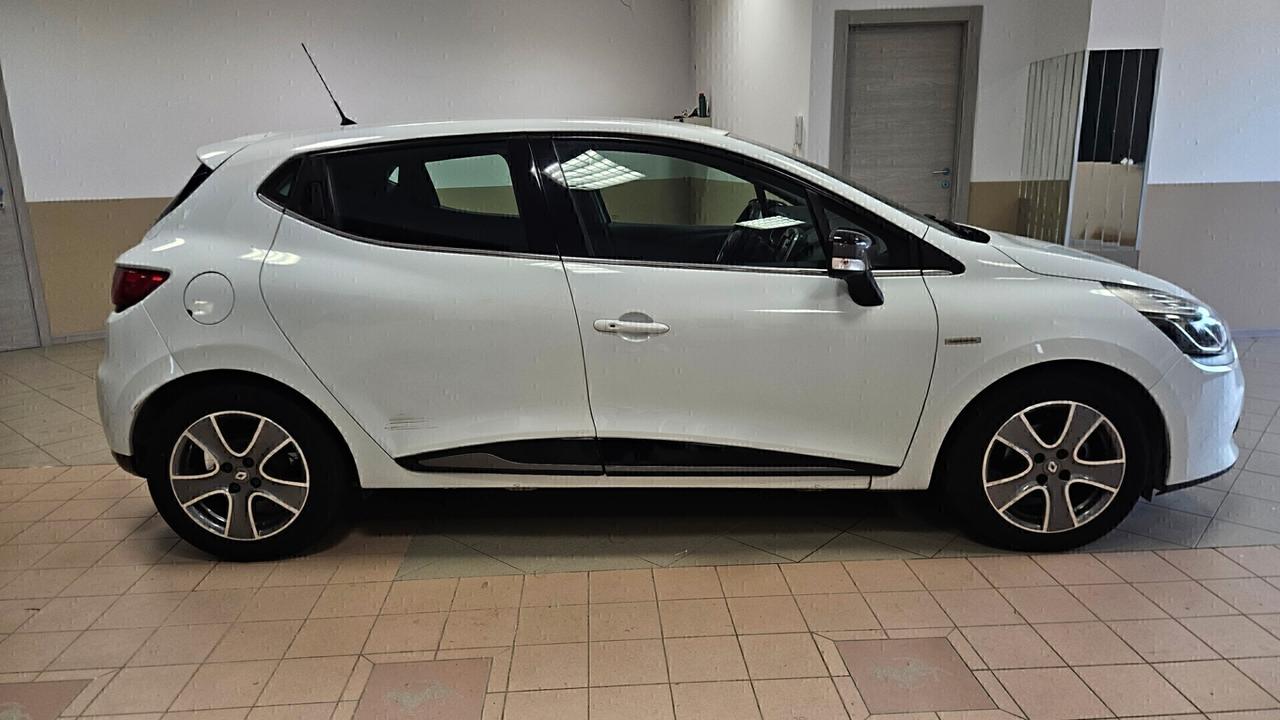 Renault Clio 1.5 DCI 75 CV ALLESTIMENTO COSTUME