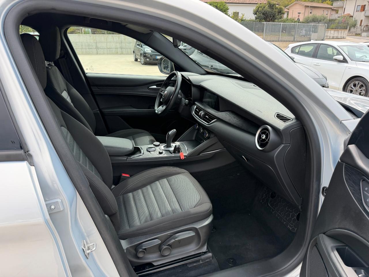 Alfa Romeo Stelvio 2.2 Turbodiesel 210 CV AT8 Q4 Super