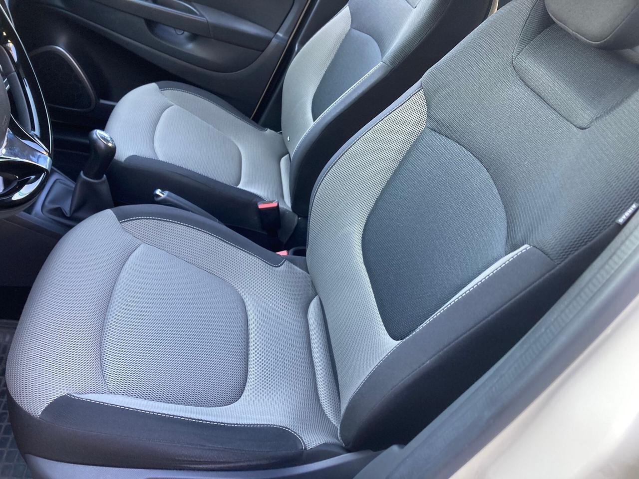 Renault Captur 1.5 dCi 8V 90 CV KM 84.000