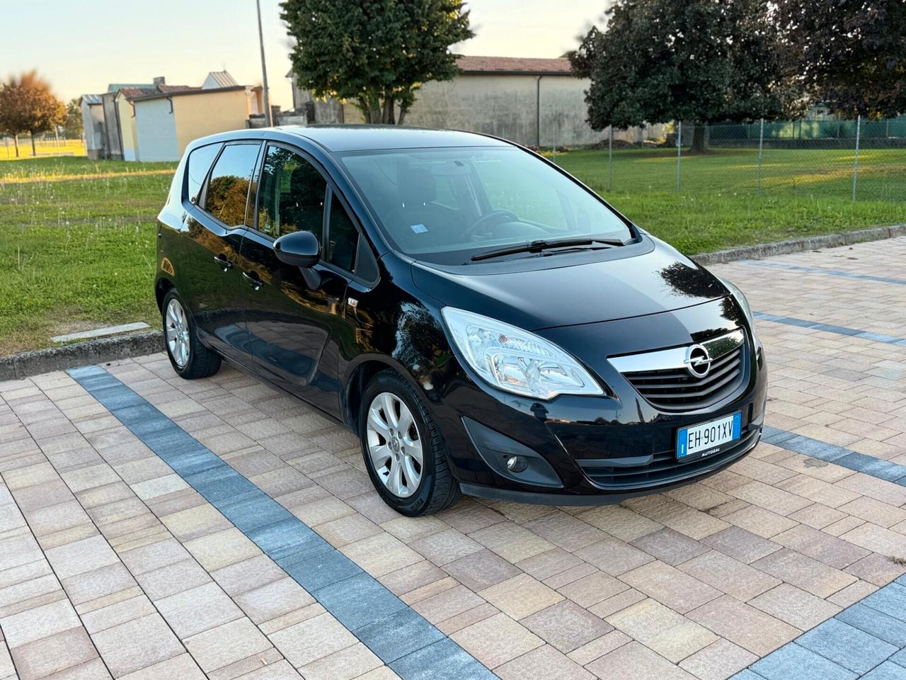 Opel Meriva 1.4 Turbo 120CV Cosmo neopatentati