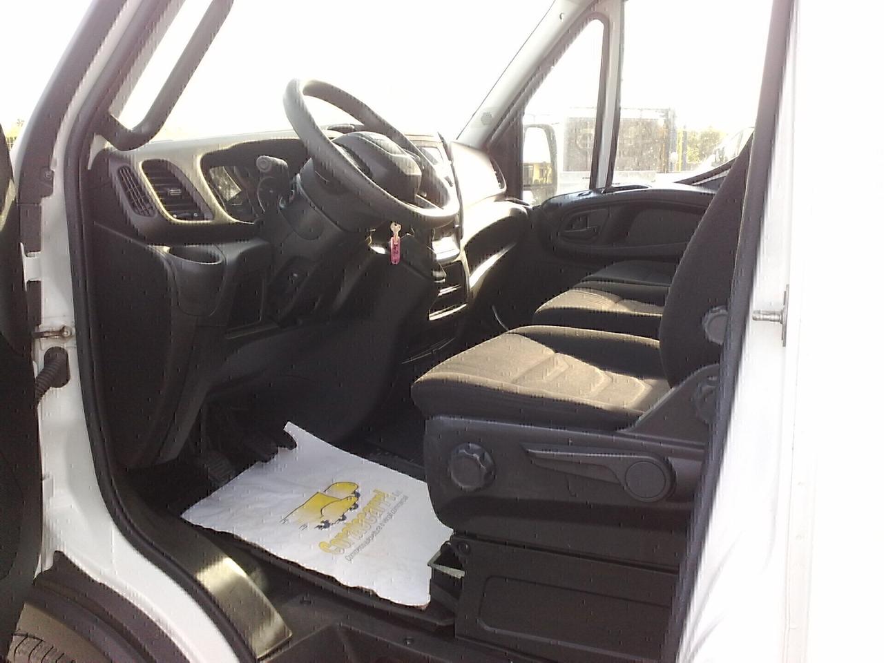 Iveco Daily 35c14 2.3hpt CASSA - 2020