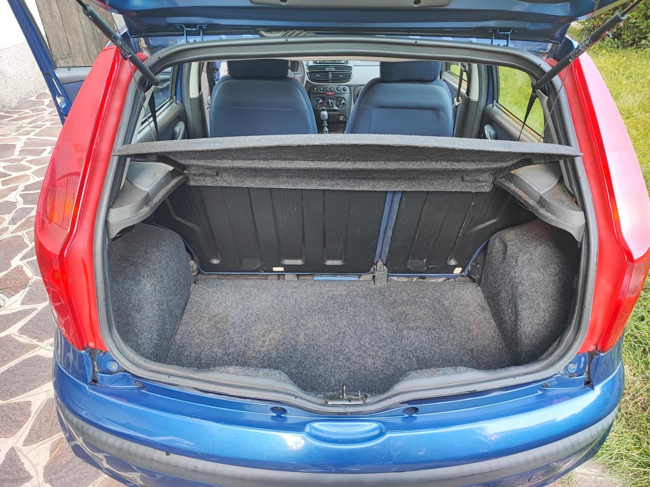 Fiat Punto 1.2i 5 porte Verve Frizione nuova