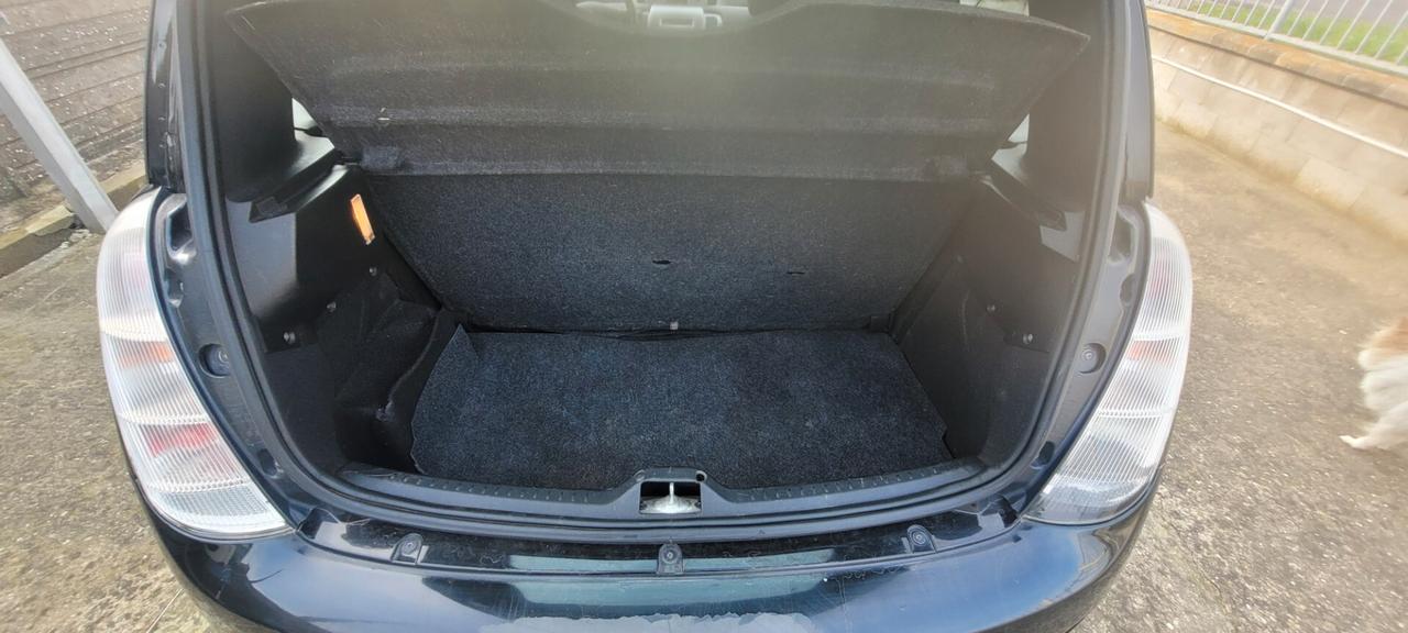 Lancia Ypsilon 1.2 Argento