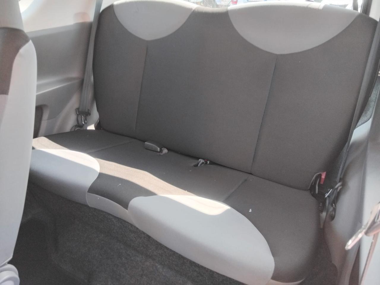 PEUGEOT 107 DESIR 3 PORTE 50KW GARANZIA