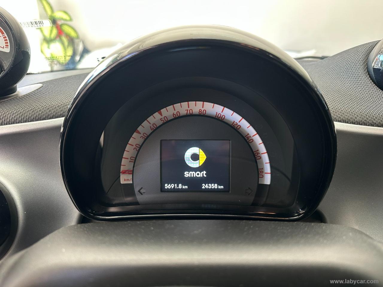 SMART forfour 70 1.0 twinamic Passion