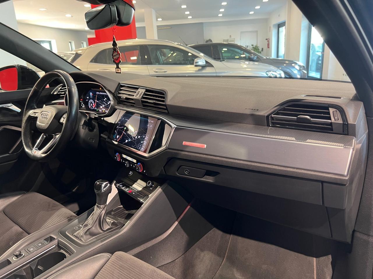 Audi Q3 SPB 35 TDI S tronic 3XS line