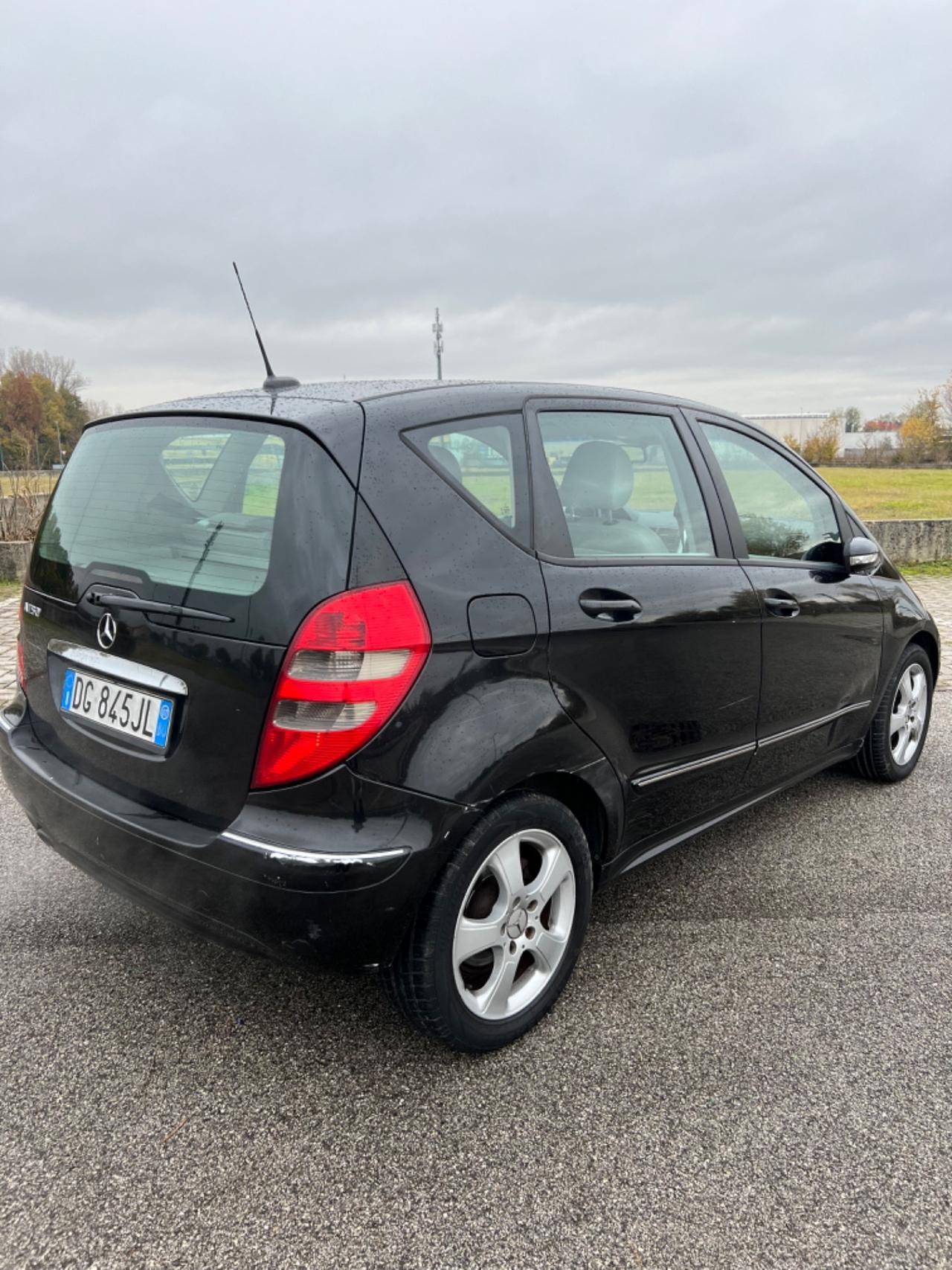 Mercedes-benz B 150 B 150