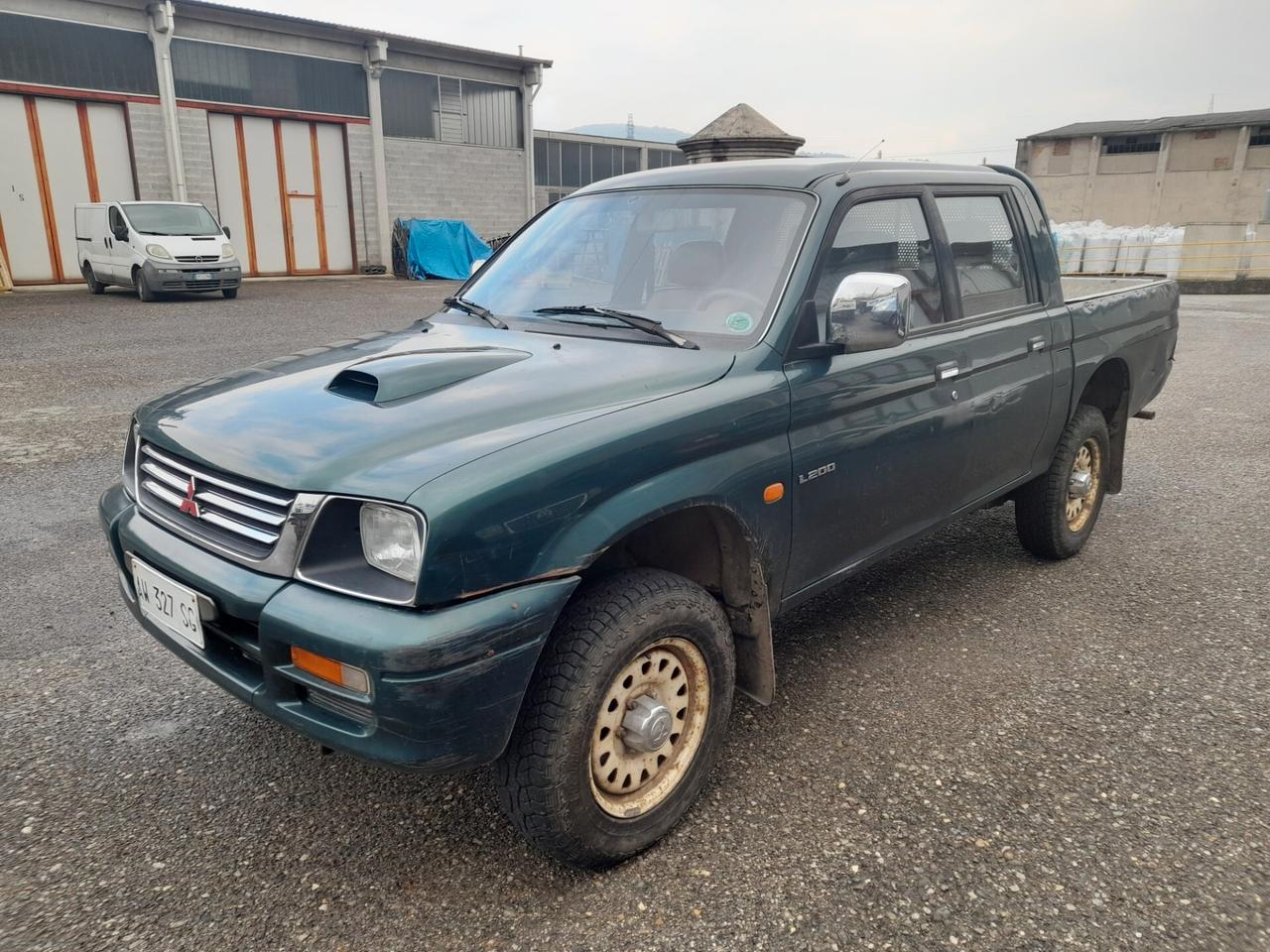 Mitsubishi L200 2.5 TDI 4WD Double Cab Pick-up GLX