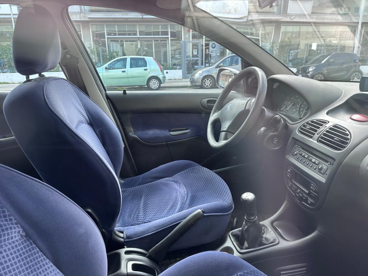 Peugeot 206 1.4 HDi 5p. XT 2005