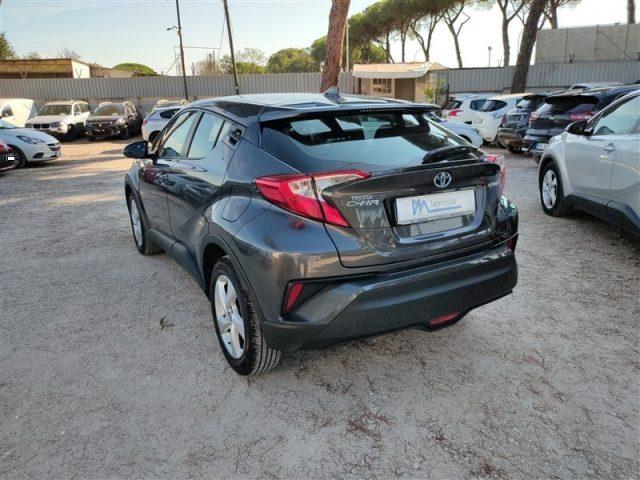 TOYOTA C-HR 1.8Hybr. E-CVT CLIMA,NAVI,TELECAMERA ..