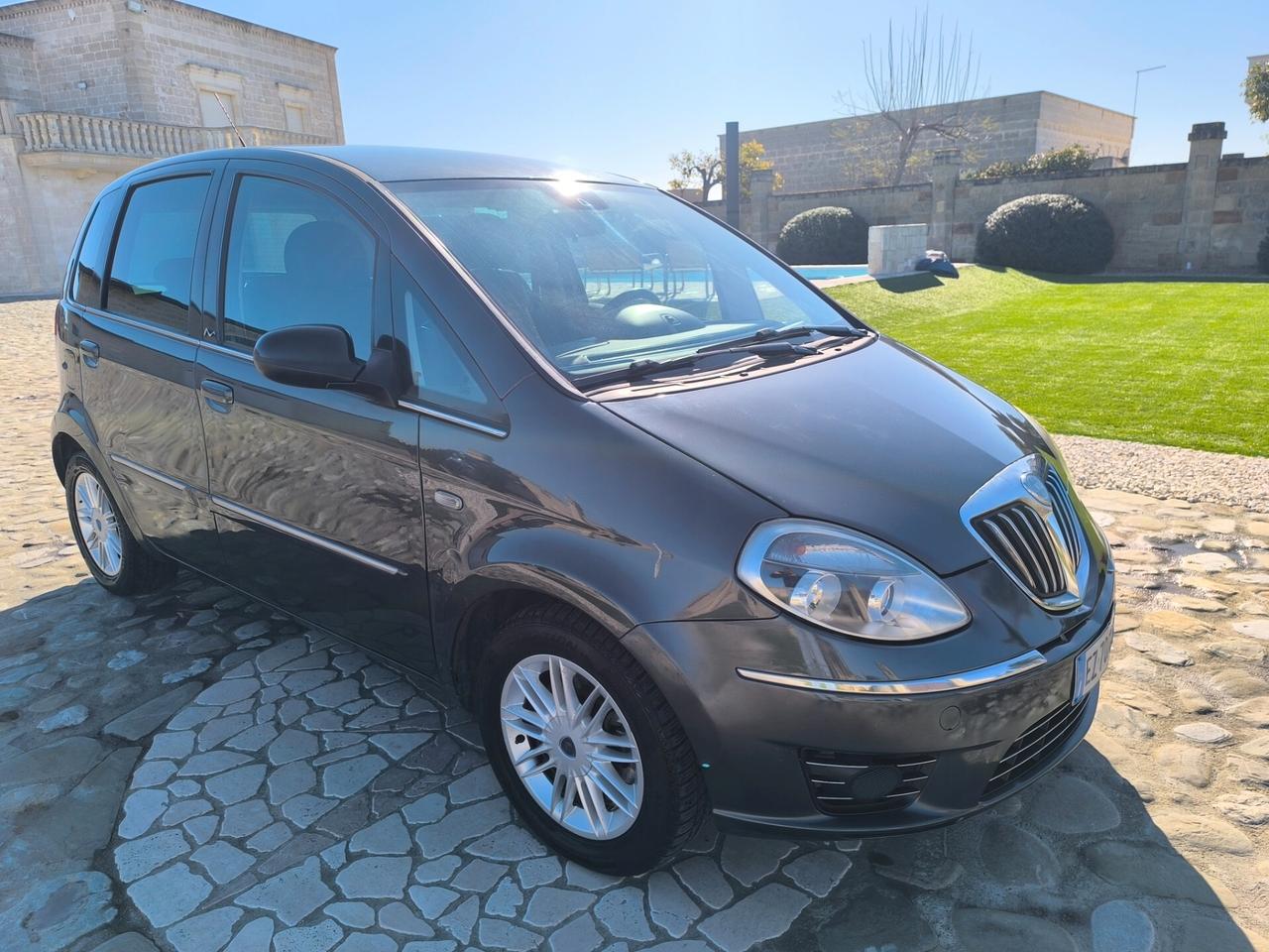 Lancia MUSA 1.3 Mjt 95 CV DFN Platinum perfetta