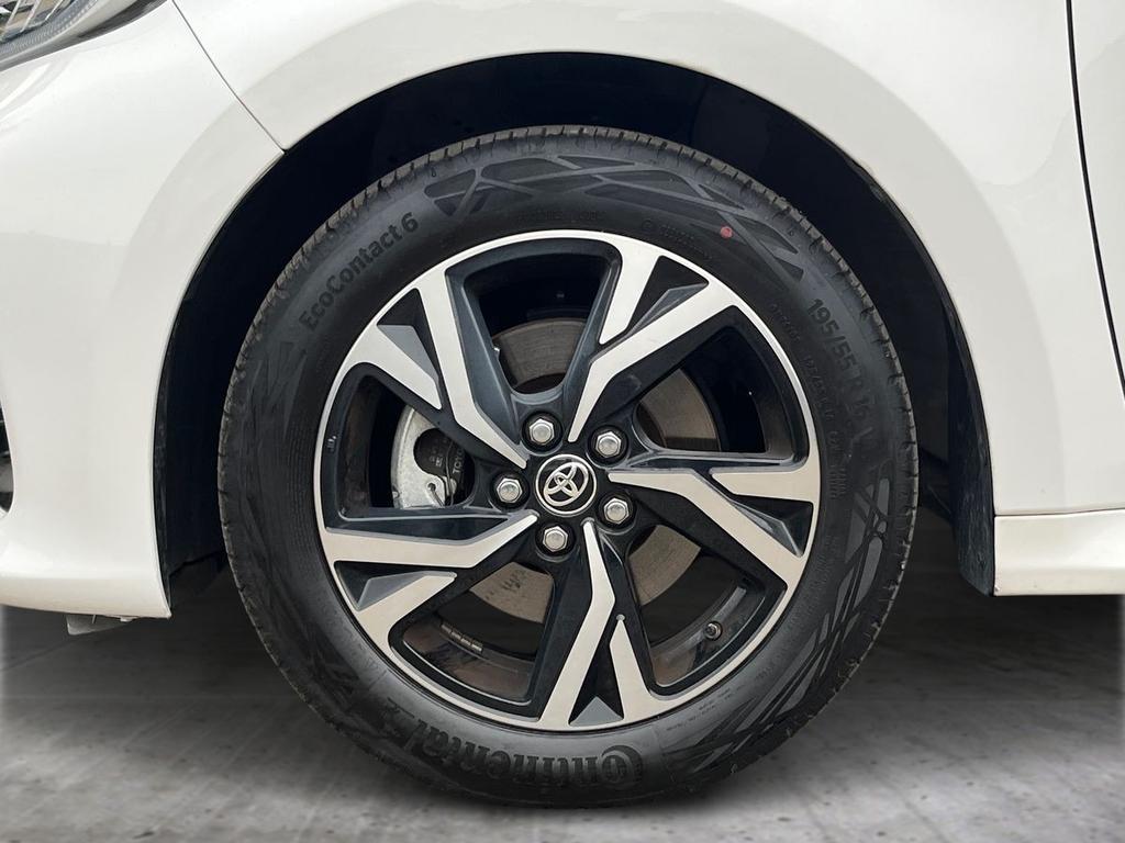 Toyota Yaris 1.5 hybrid Trend