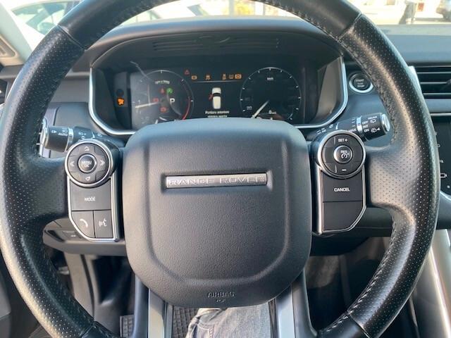 Land Rover Range Rover Sport 3.0 SDV6 HSE Dynamic