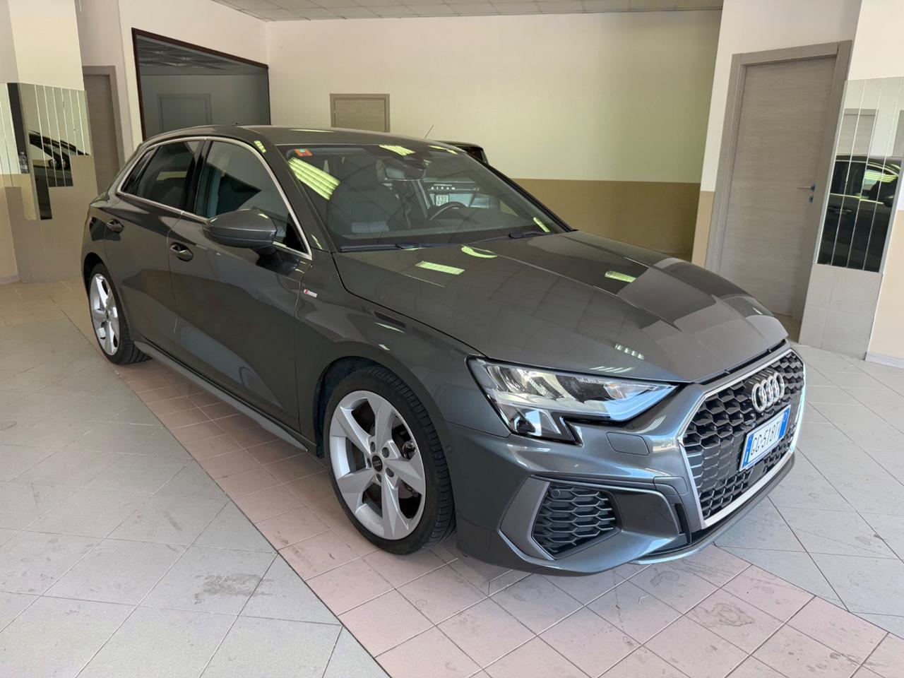 Audi A3 SPB 30 TDI S line edition