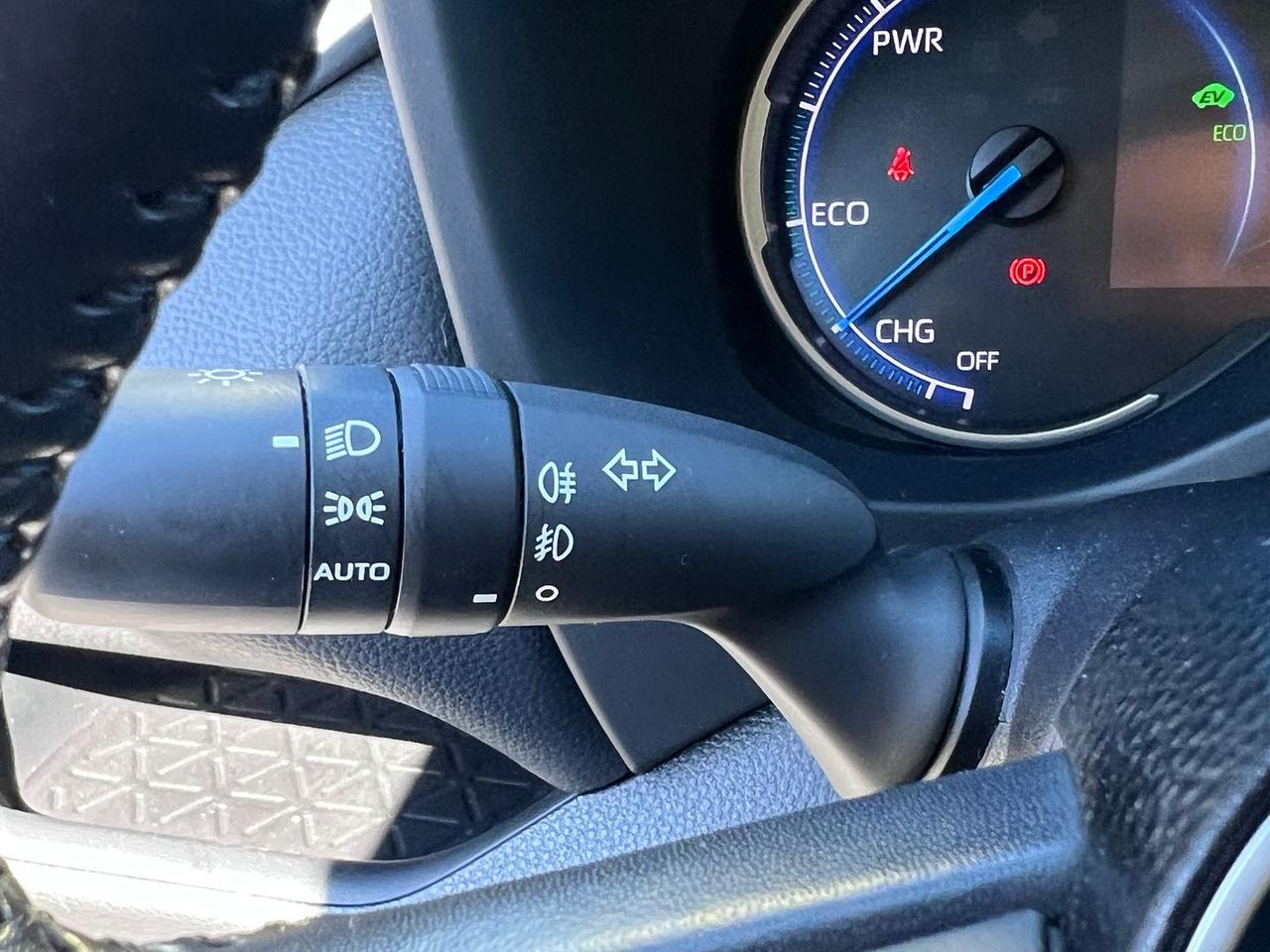 Toyota RAV 4 Lounge 2.5 VVT-i HEV 222CV #10135