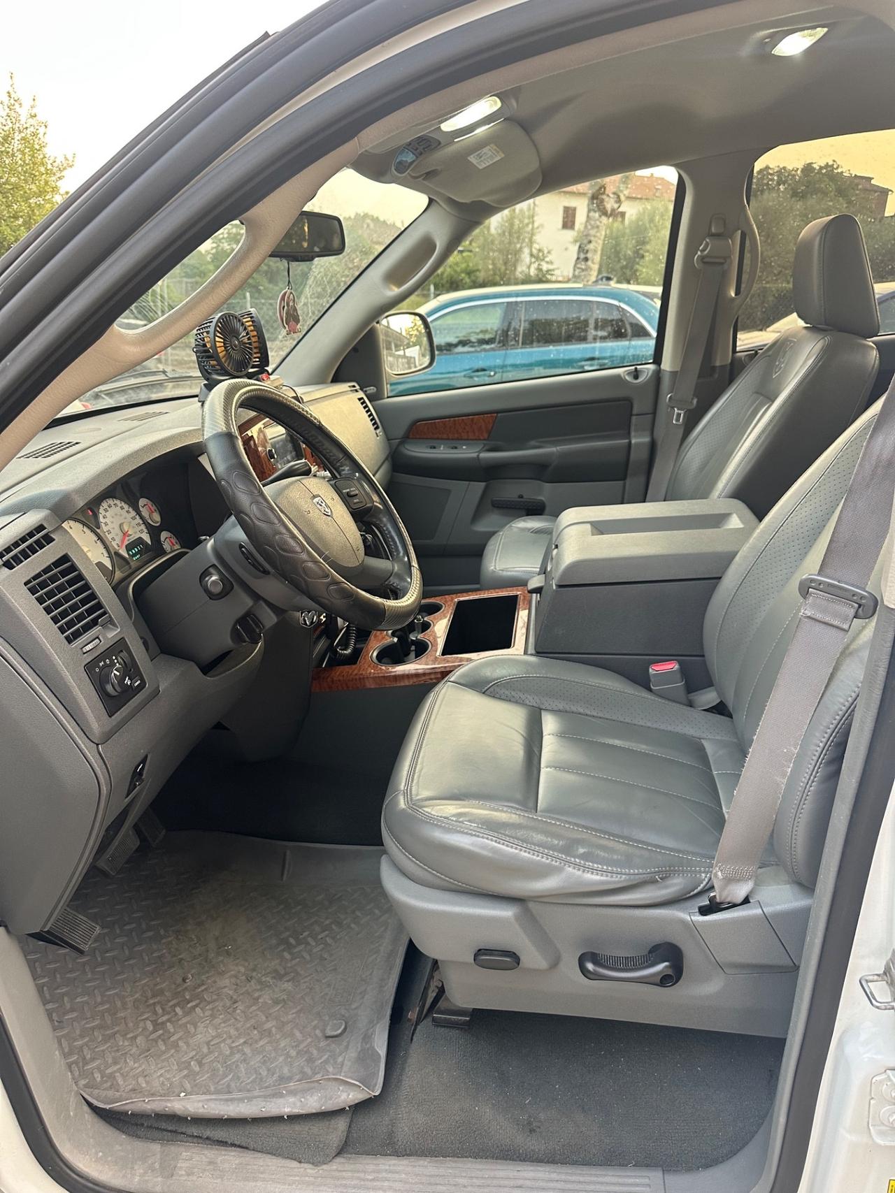 Dodge RAM 5.7 V8 HEMI GPL
