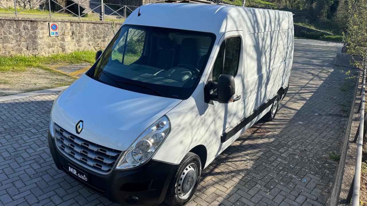 RENAULT Master T33 2.3 dci 125cv L2H2 E5