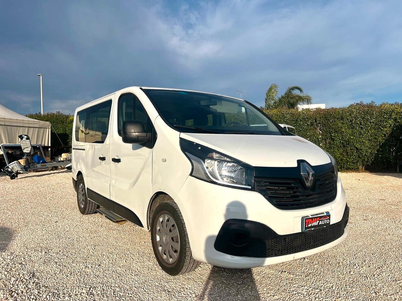 Renault Trafic 1.6 dci 9 posti