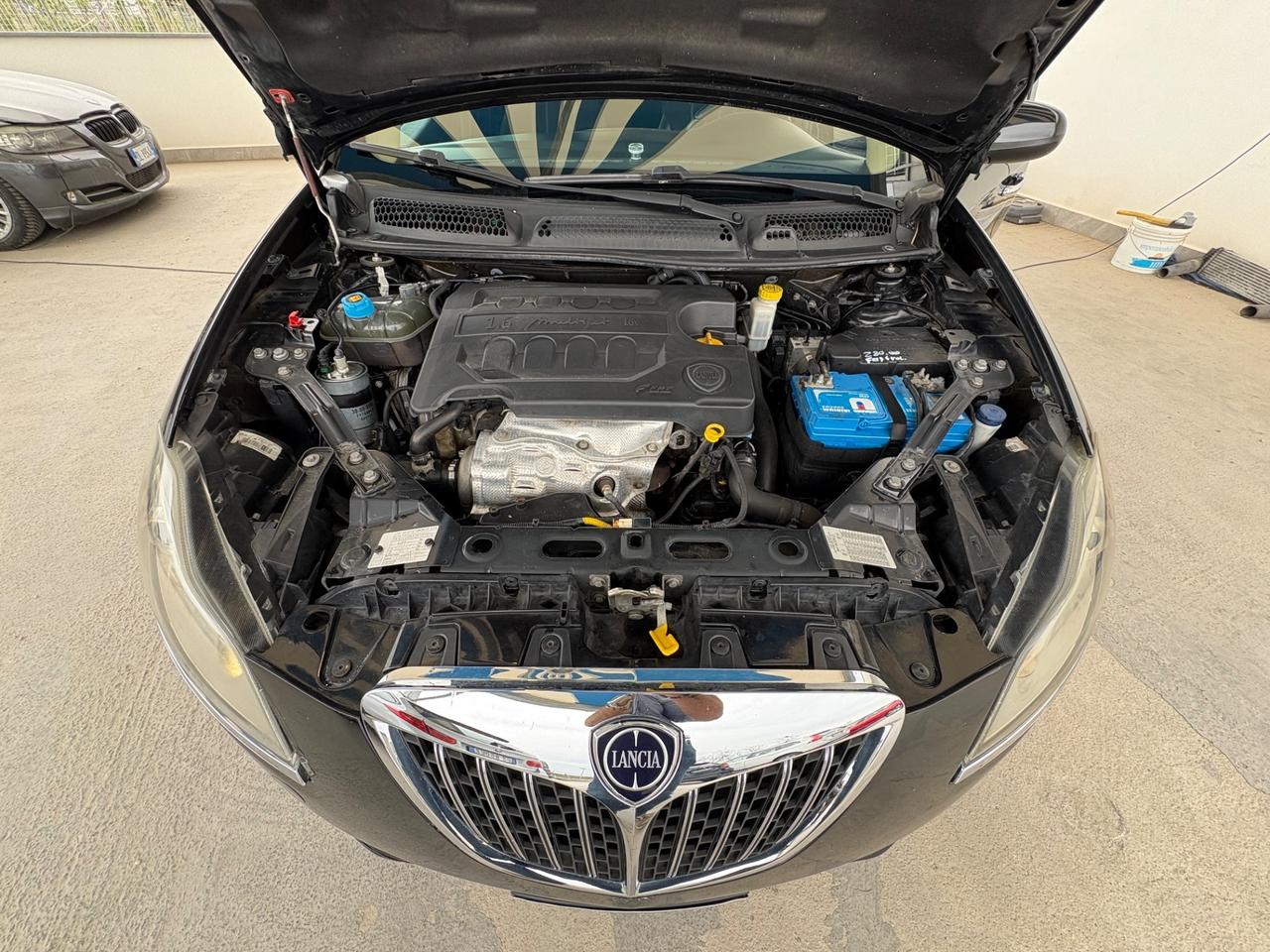 Lancia Delta 1.6 MJT DPF Oro
