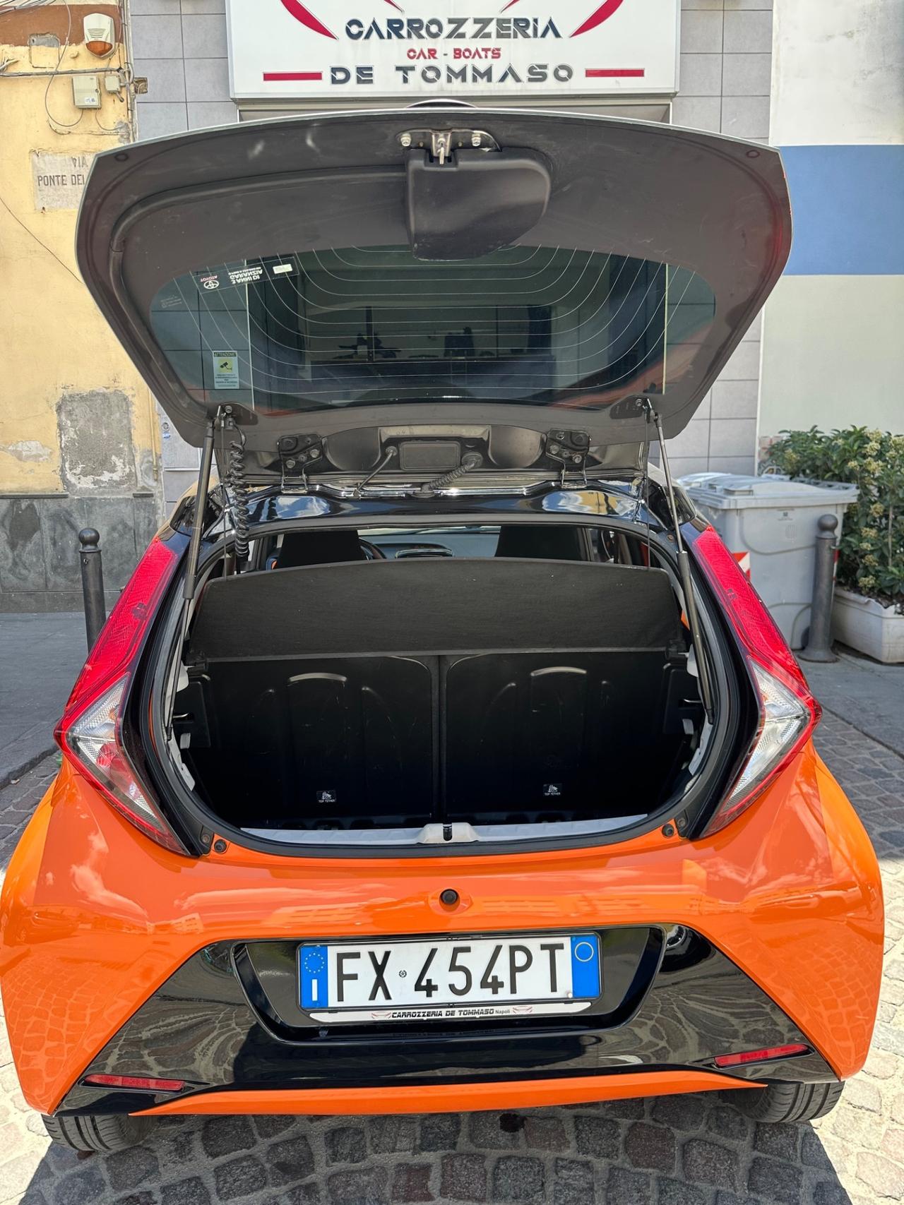 Toyota Aygo Connect
