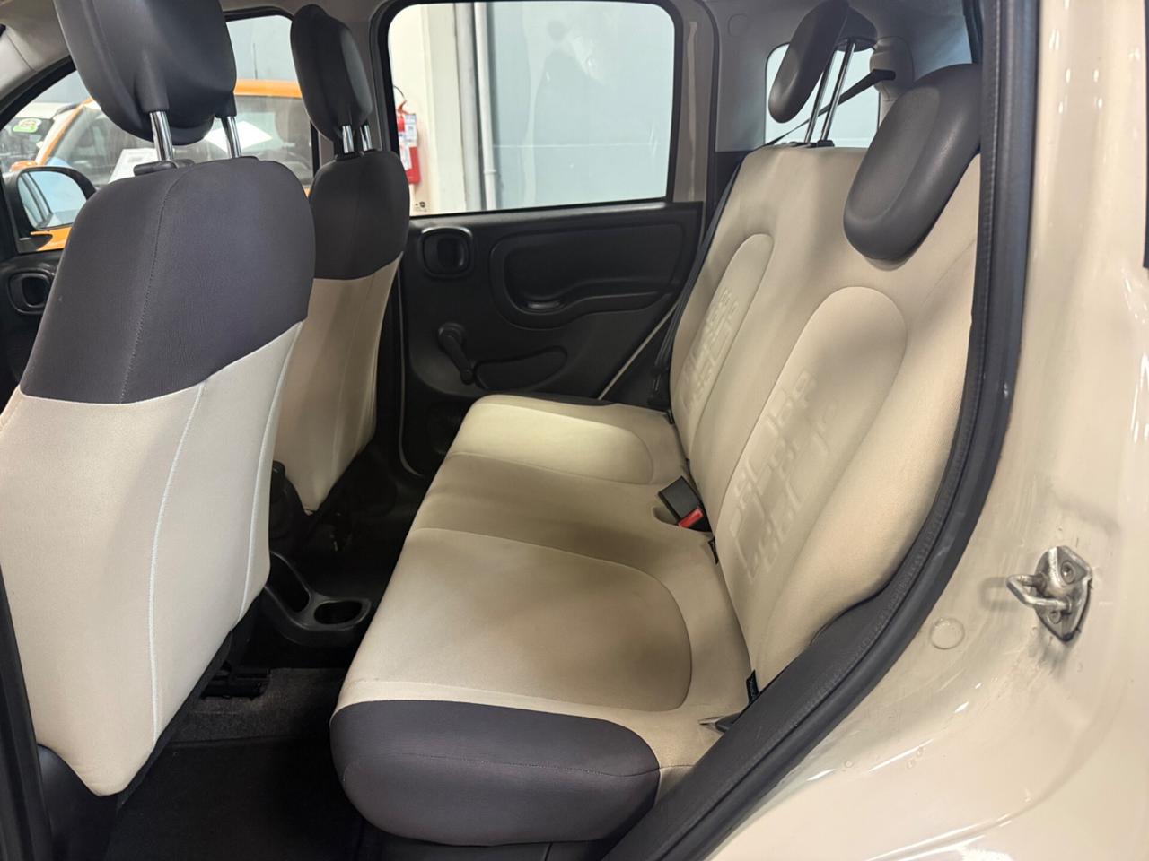 Fiat Panda 0.9 TwinAir Turbo Natural Power Lounge 80CV