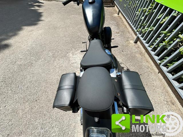 HARLEY-DAVIDSON 883 Sportster R XL