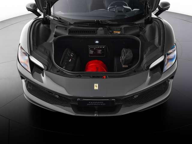 Ferrari 296 GTB