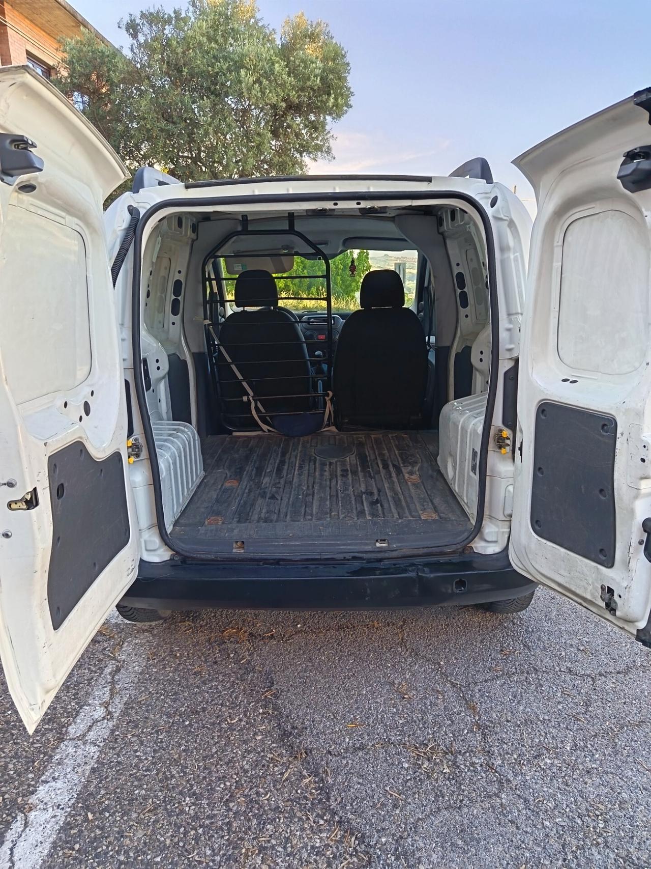 Fiat Fiorino 1.3 DIESEL 180.000KM