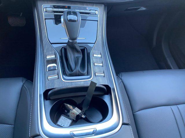 DFSK Glory 600 Glory 600 1.5 177cv AT - 7 posti