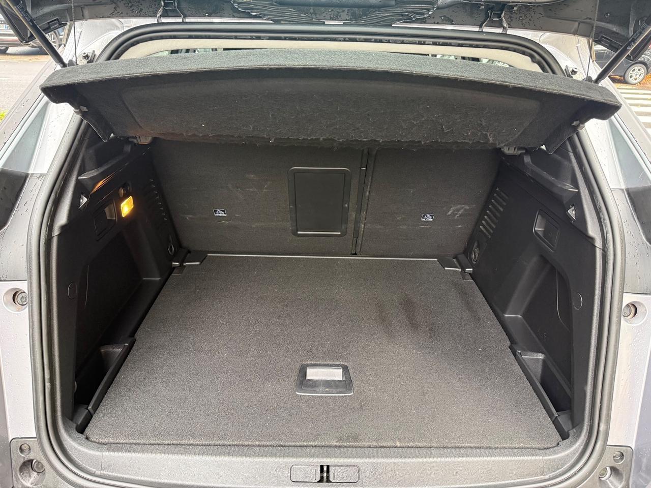 Peugeot 3008 BlueHDi 130 S&S Business