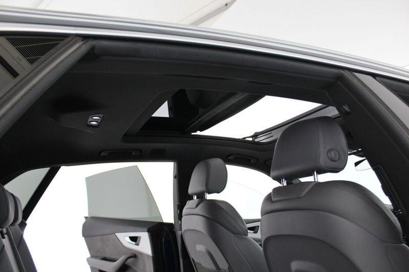 Audi Q8 50 TDI 286 CV quattro tiptronic Sport S-LINE ** MATRIX + TETTO **