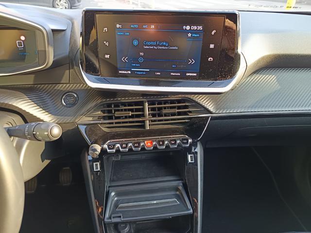 PEUGEOT 2008 BlueHDi 110 S&S Allure