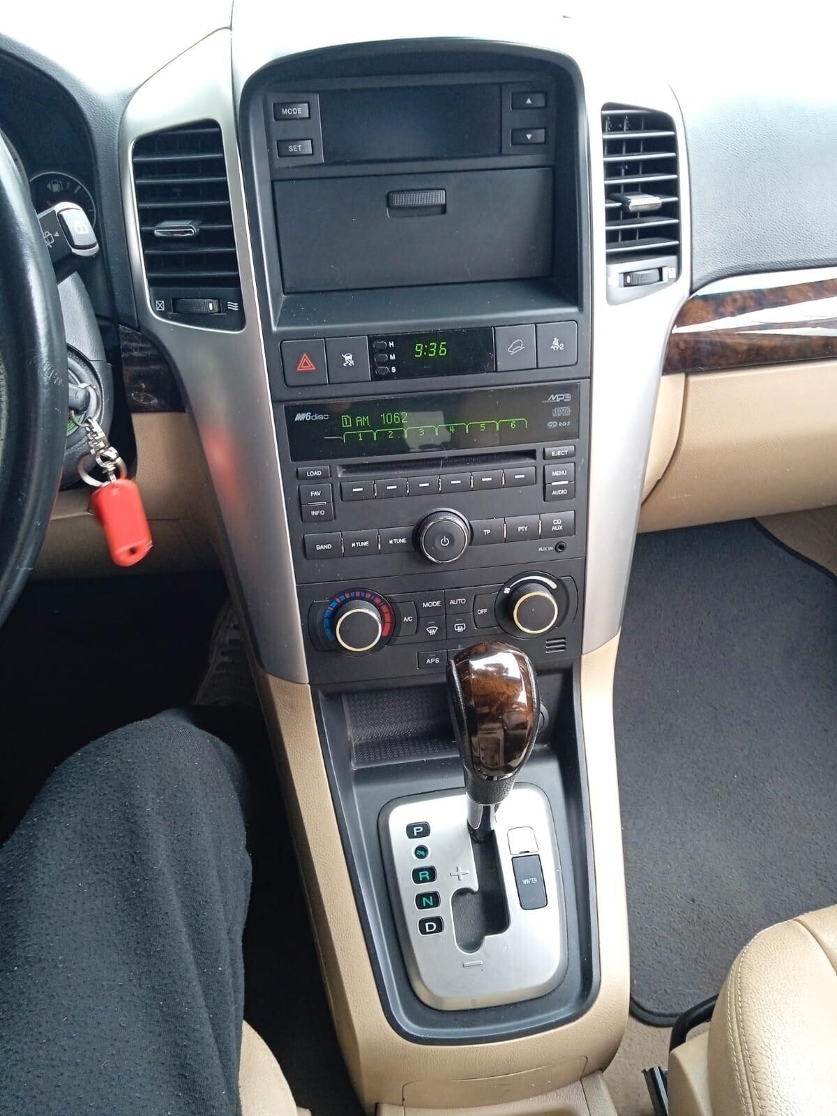 Chevrolet Captiva 2.0 VCDi LT 5 POSTI