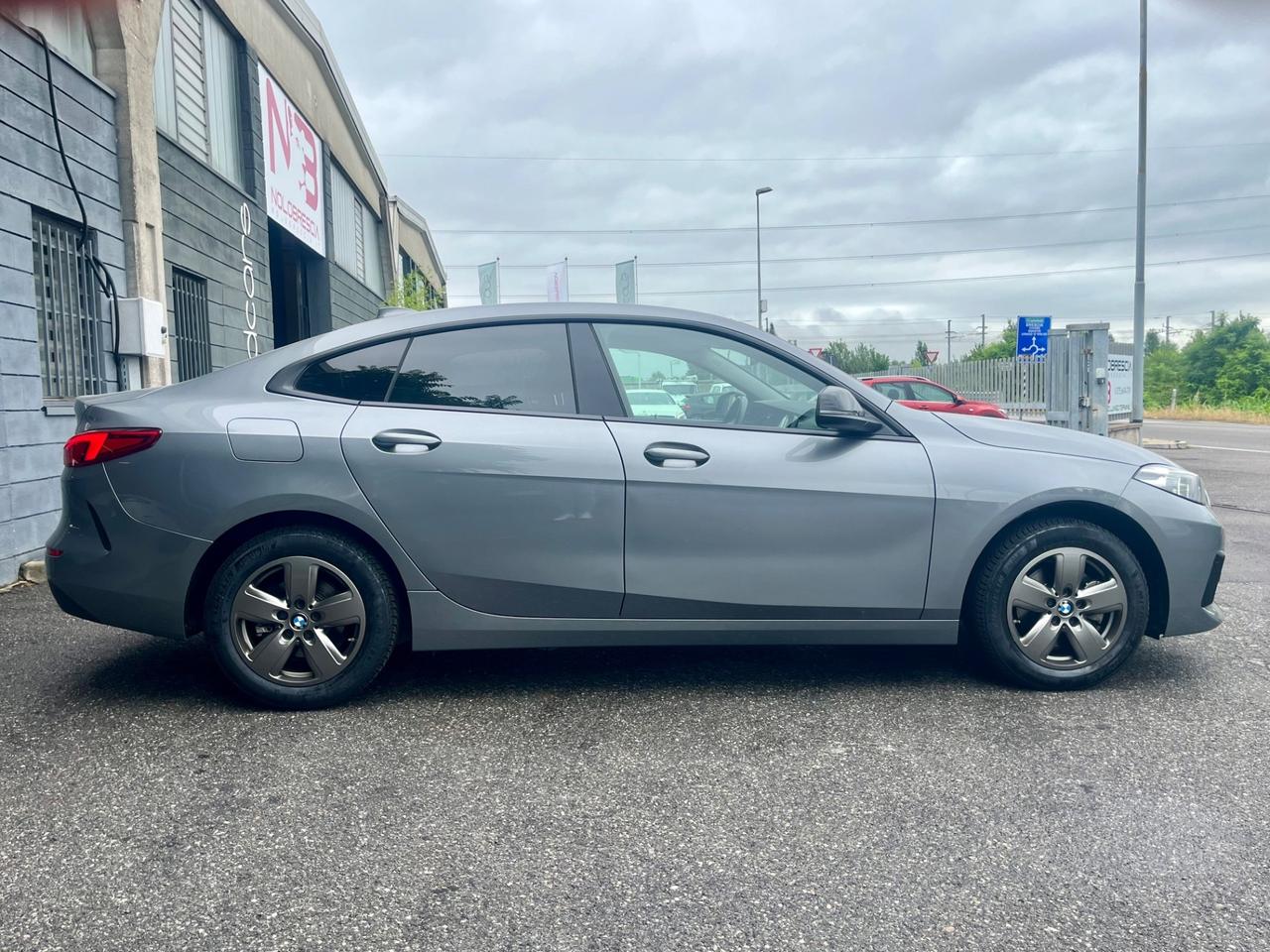 Bmw Serie 2 Gran Coupé 216d Business Advantage aut.