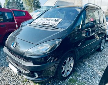 Peugeot 1007 1.4 HDi Sporty