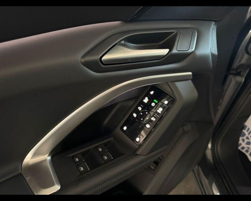 Audi Q5 3ª serie TDI 150 kW mHEV+ S tronic quattro S line edition