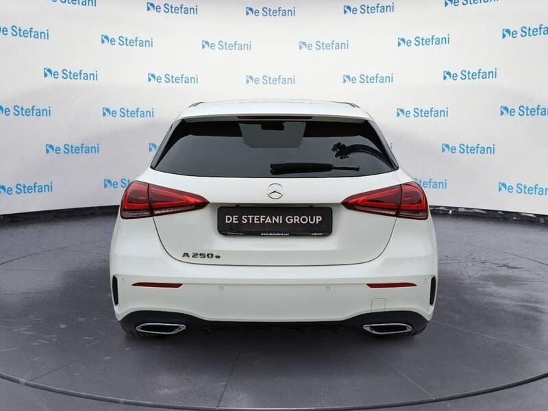 Mercedes-Benz Classe A A 250 e Plug-in hybrid Premium NIGHT-PACK