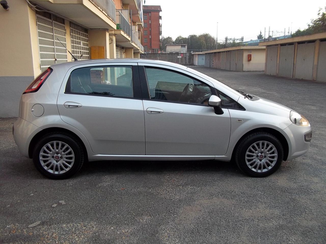 Fiat Punto Evo Dynamic 1.4 5p Uniproprietario ok neopatentati E5