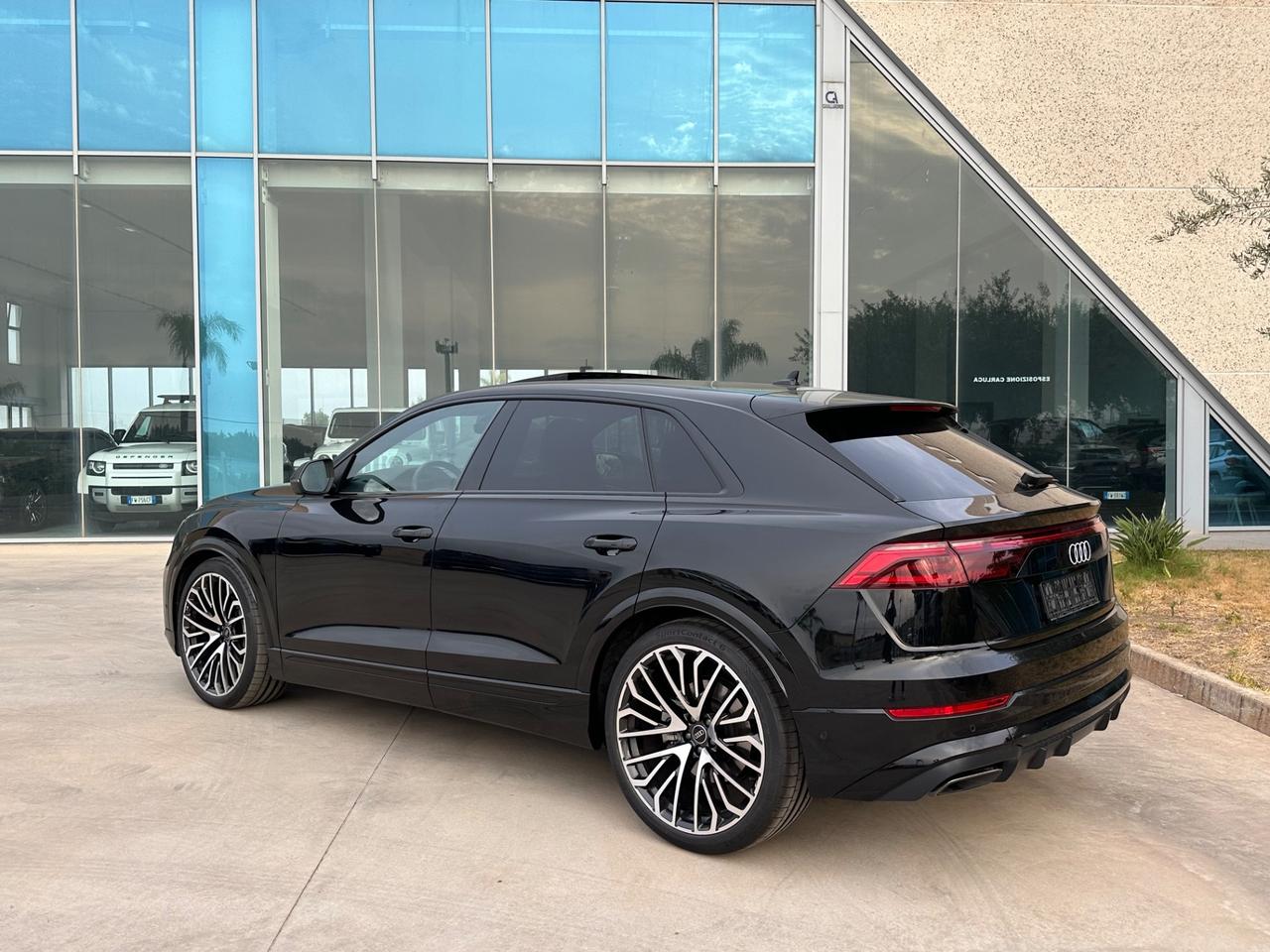Audi Q8 tdi Sline 231cv possibilità noleggio no scoring