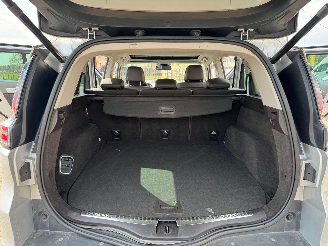 Renault Espace dCi 160CV EDC Energy Initiale Paris 4Control