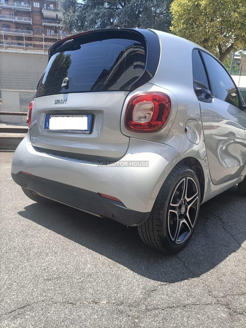 SMART FORTWO BENZINA FULL OPT *NEOPATENTATI* RATE