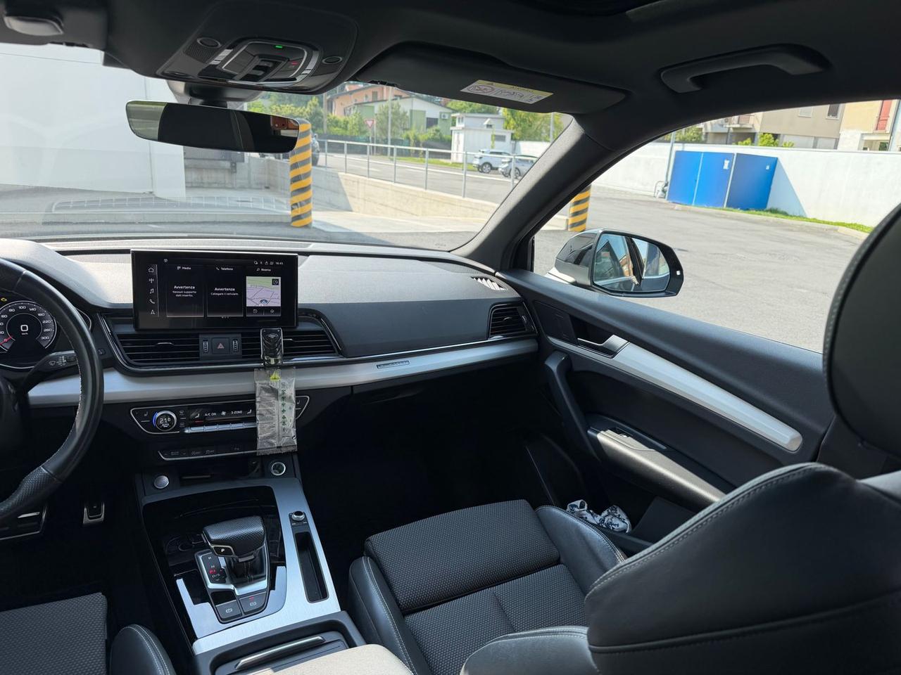 Audi Q5 S Line 2.0 40 TDI MHEV #10662