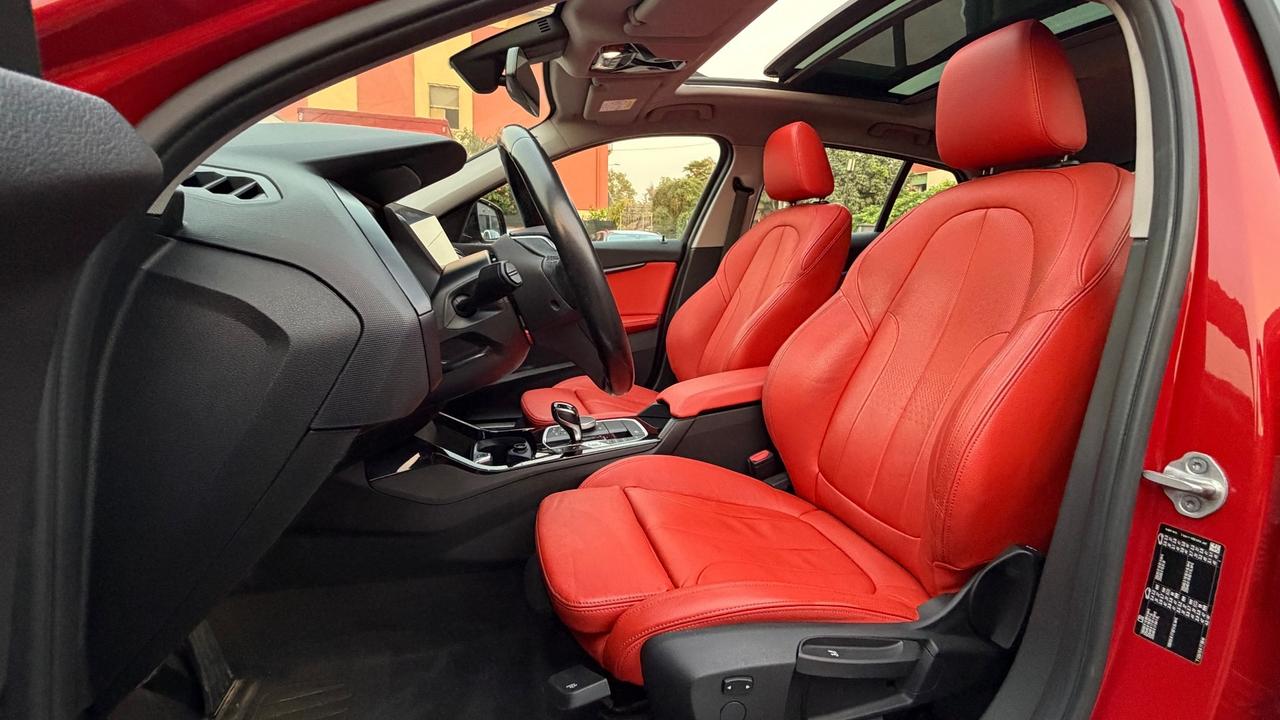 BMW 116D 1.5 LUXURY AT7 116 CV - VIRTUAL COCKPIT, TETTO APRIBILE, SEDILI IN PELLE