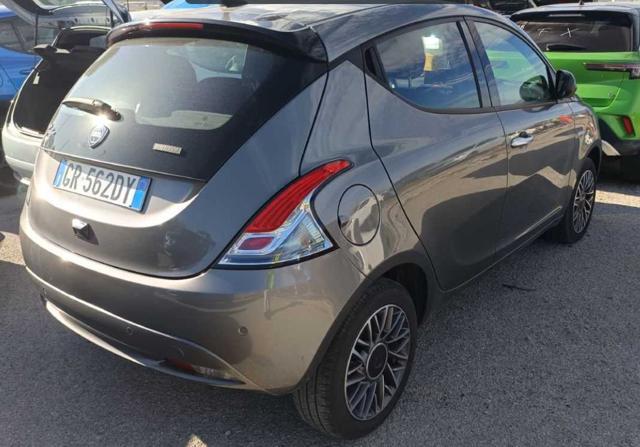 LANCIA Ypsilon 1.0 FireFly 5 porte S&S Hybrid Gold Plus