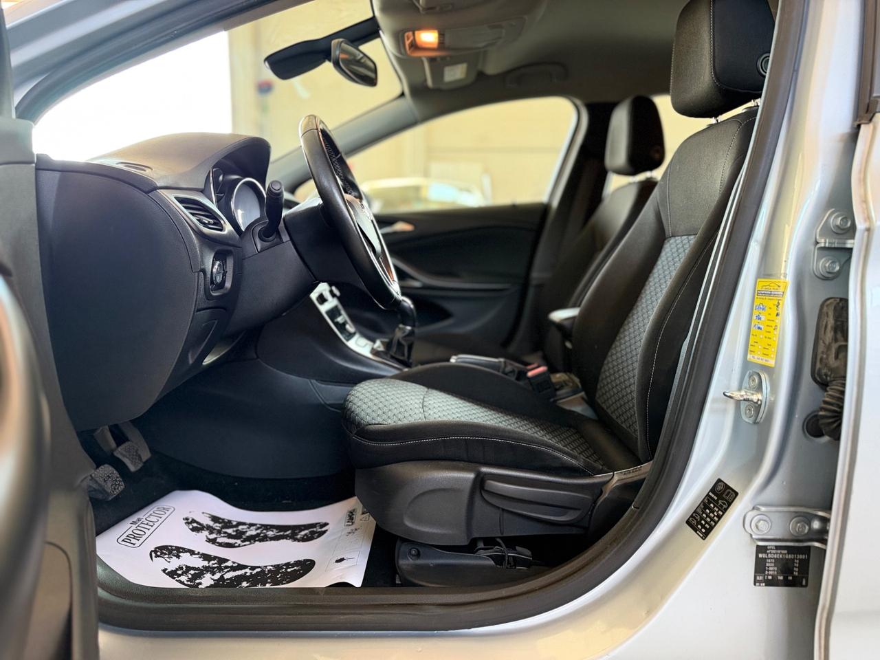 Opel Astra 1.6 CDTi 110CV Start&Stop 5 porte Innovation NEOPATENTATI