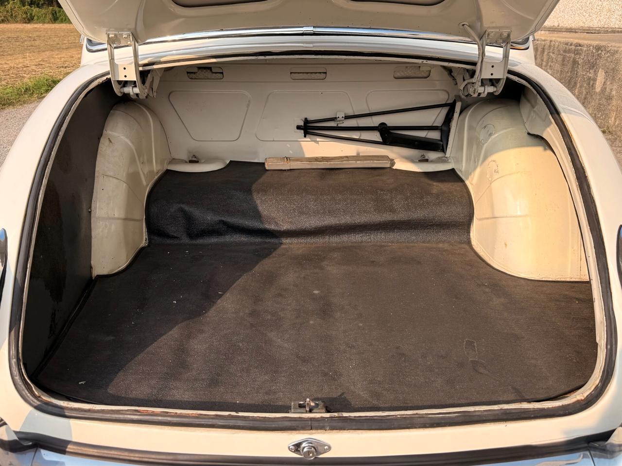 Jaguar MK II